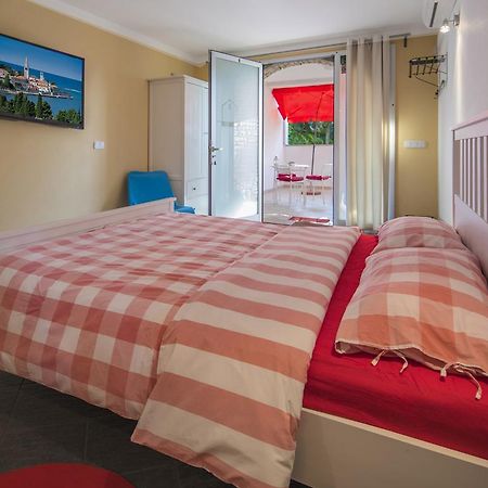 Apartment Urban Porec Esterno foto