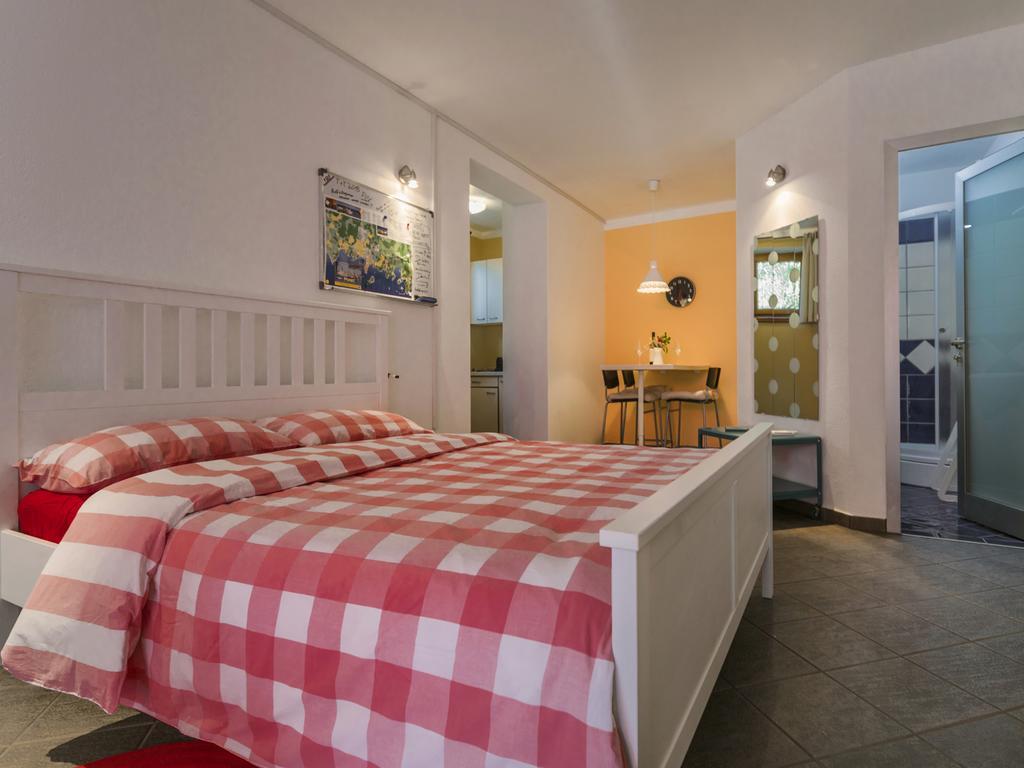 Apartment Urban Porec Esterno foto